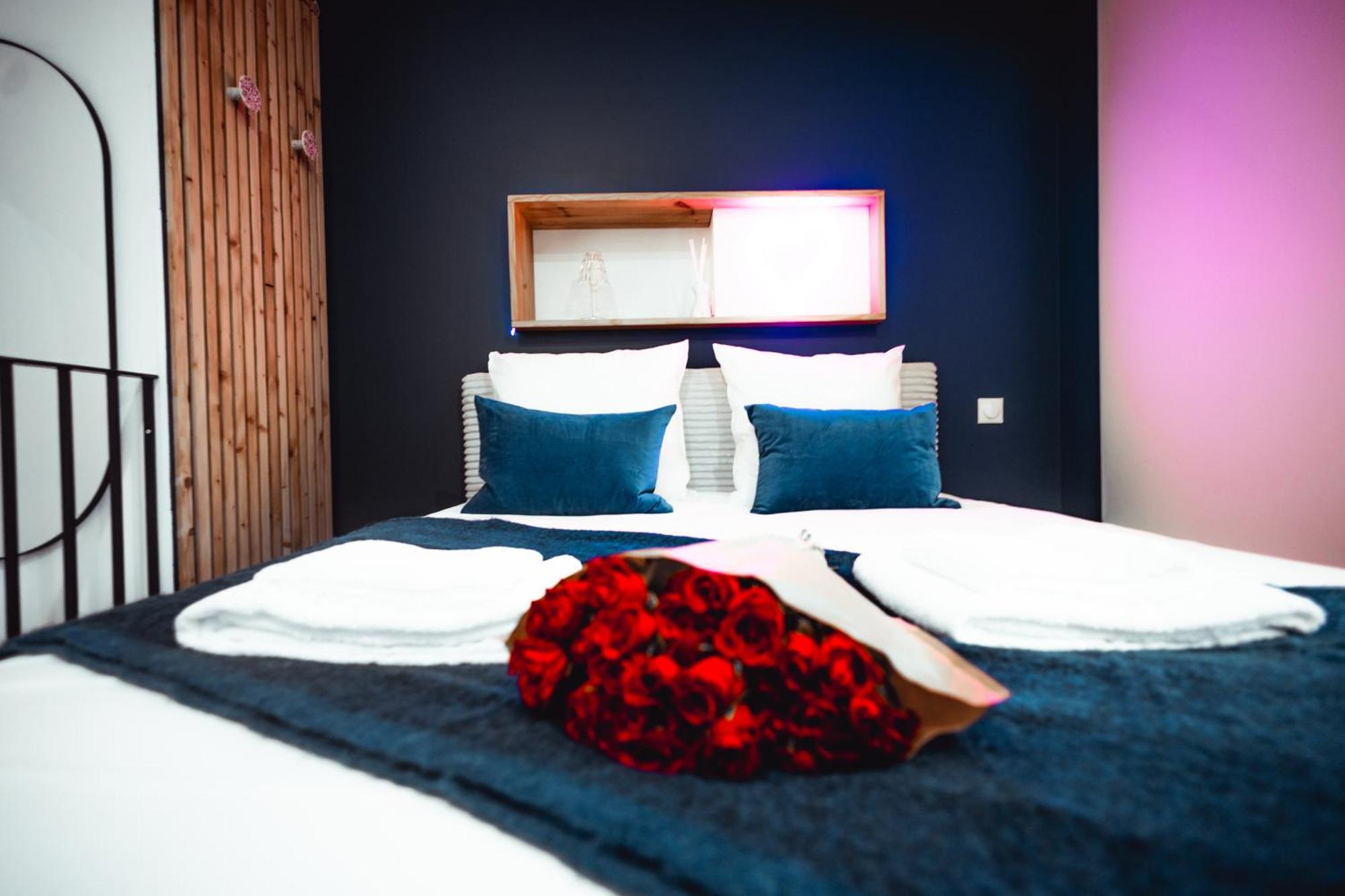 French Klss - Love Room By Prim0 C0Nciergerie Clermont-Ferrand Exterior foto